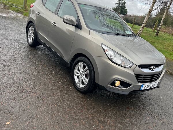 Hyundai ix35 SUV, Diesel, 2011, Silver