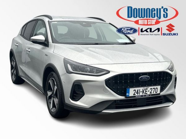 Ford Focus Hatchback, Petrol, 2024, Silver