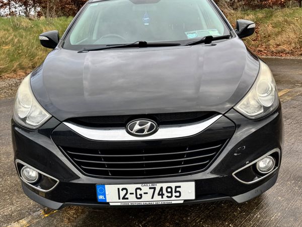 Hyundai ix35 SUV, Petrol, 2012, Black