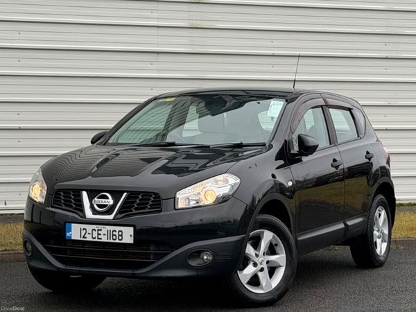 Nissan Qashqai Estate/Jeep, Diesel, 2012, Black