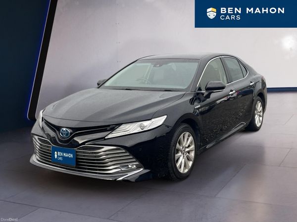 Toyota Camry Saloon, Petrol Hybrid, 2019, Black
