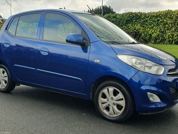 Hyundai i10 Hatchback, Petrol, 2013, Blue