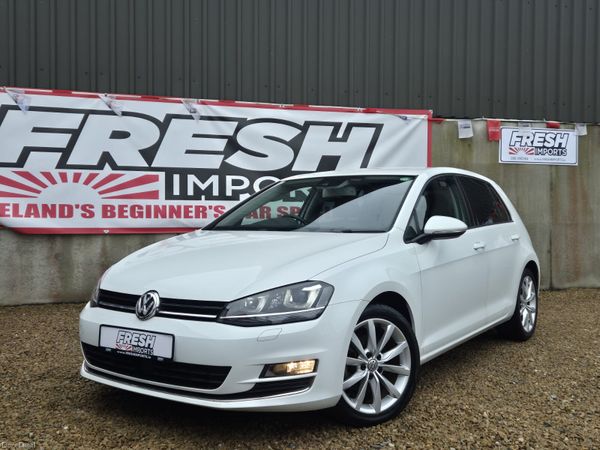 Volkswagen Golf Hatchback, Petrol, 2016, White