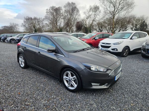 Ford Focus Hatchback, Diesel, 2016, Grey
