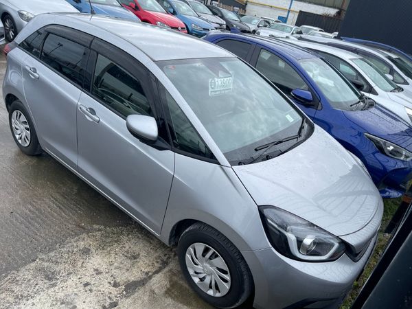 Honda Fit Hatchback, Petrol Hybrid, 2020, Silver