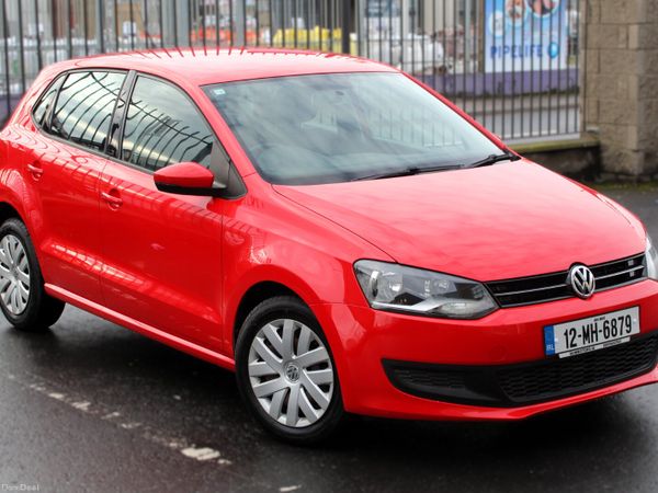 Volkswagen Polo Hatchback, Petrol, 2012, Red