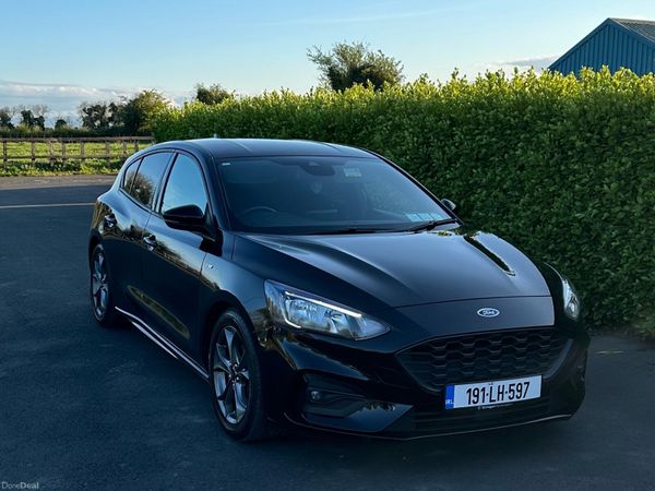 Ford Focus Hatchback, Diesel, 2019, Black