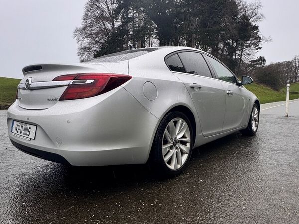 Opel Insignia Saloon, Diesel, 2014, Silver