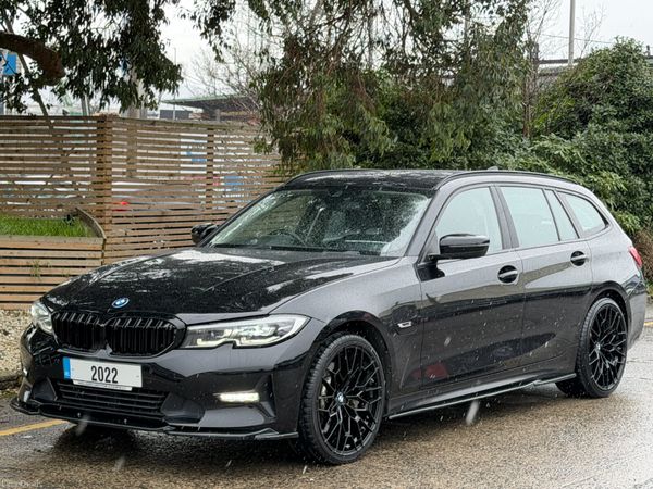BMW 3-Series Estate, Petrol Plug-in Hybrid, 2022, Black