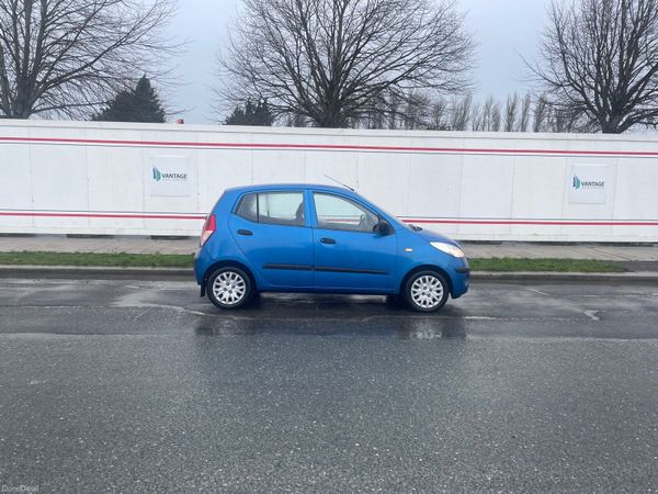 Hyundai i10 Hatchback, Petrol, 2009, Blue