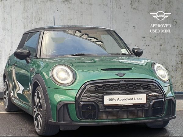 Mini Cooper Hatchback, Petrol, 2024, Green