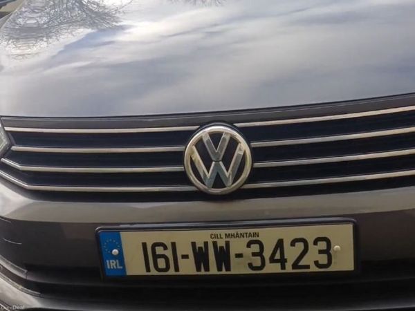 Volkswagen Passat Saloon, Diesel, 2016, Grey