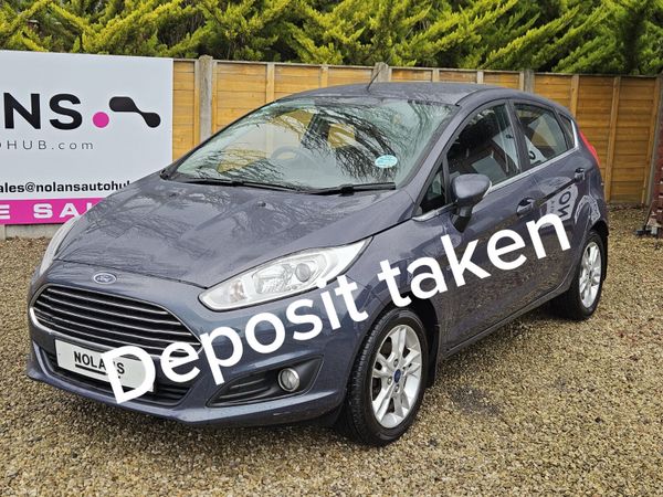Ford Fiesta Hatchback, Petrol, 2014, Grey