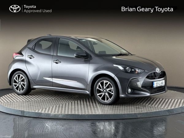 Toyota Yaris Hatchback, Petrol Hybrid, 2022, Grey