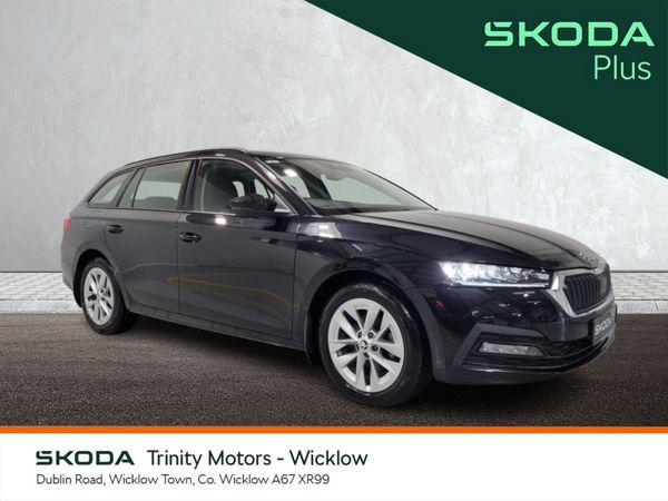Skoda Octavia Estate, Petrol, 2023, Black