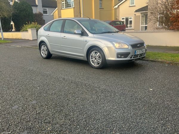 Ford Focus Hatchback, Petrol, 2007, Silver