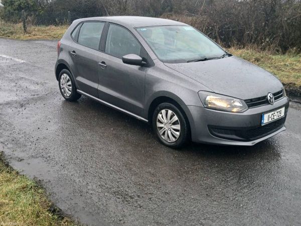 Volkswagen Polo Hatchback, Petrol, 2011, Grey