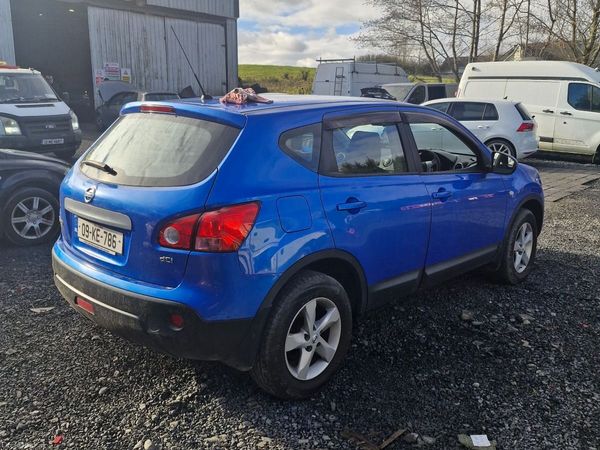 Nissan Qashqai Hatchback, Diesel, 2009, Blue