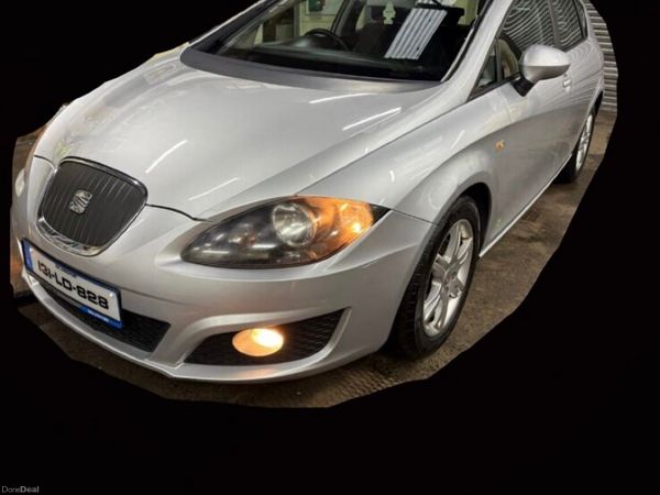 SEAT Leon Hatchback, Diesel, 2013, Silver
