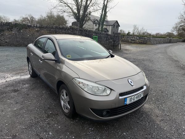 Renault Fluence Saloon, Diesel, 2010, Gold