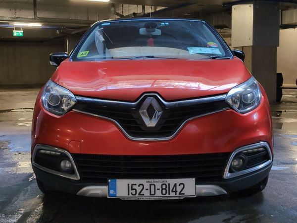 Renault Captur Hatchback, Diesel, 2015, Red