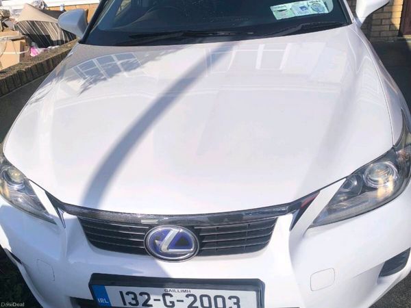 Lexus CT Hatchback, Petrol Hybrid, 2013, White