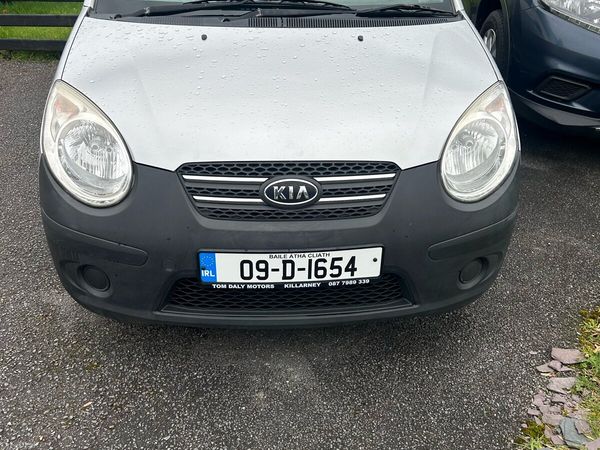 Kia Picanto Hatchback, Petrol, 2009, Silver