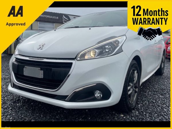 Peugeot 208 Hatchback, Petrol, 2016, White