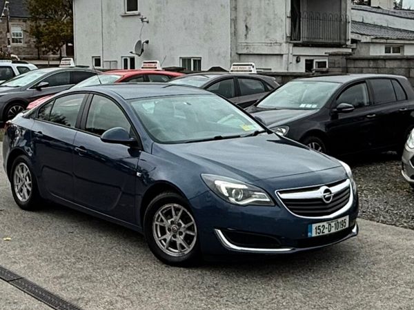 Opel Insignia Saloon, Diesel, 2015, Blue