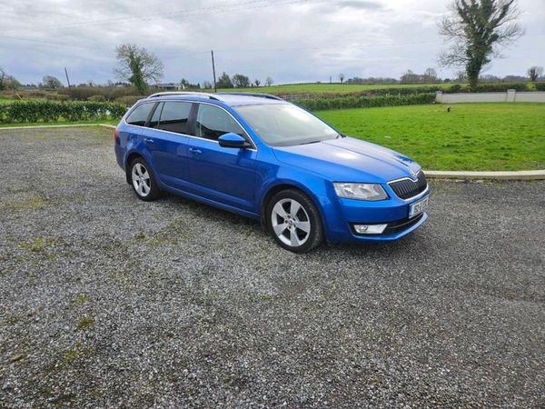 Skoda Octavia Estate, Diesel, 2015, Blue