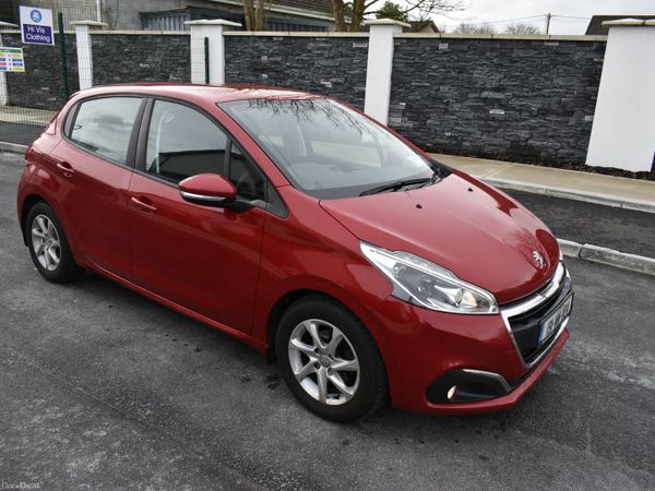 Peugeot 208 Hatchback, Petrol, 2019, Red