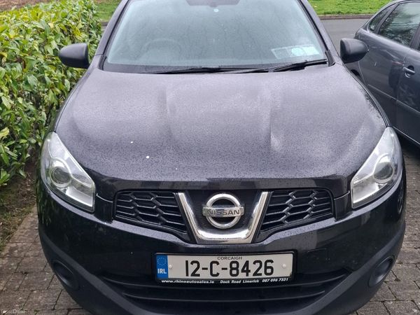 Nissan Qashqai Hatchback, Diesel, 2012, Black
