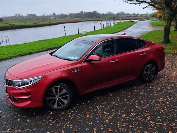 Kia Optima Saloon, Diesel, 2016, Red