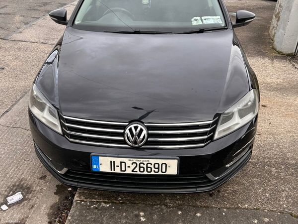 Volkswagen Passat Saloon, Diesel, 2011, Black
