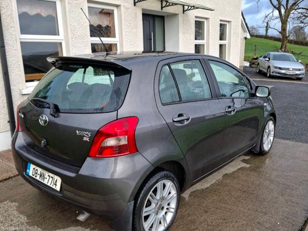 Toyota Yaris Hatchback, Petrol, 2008, Grey