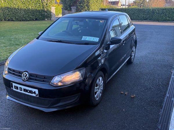 Volkswagen Polo Hatchback, Petrol, 2013, Black