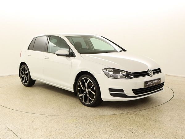 Volkswagen Golf Hatchback, Diesel, 2015, White