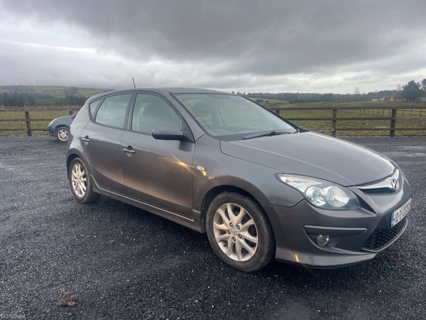 Hyundai i30 Hatchback, Diesel, 2010, Grey