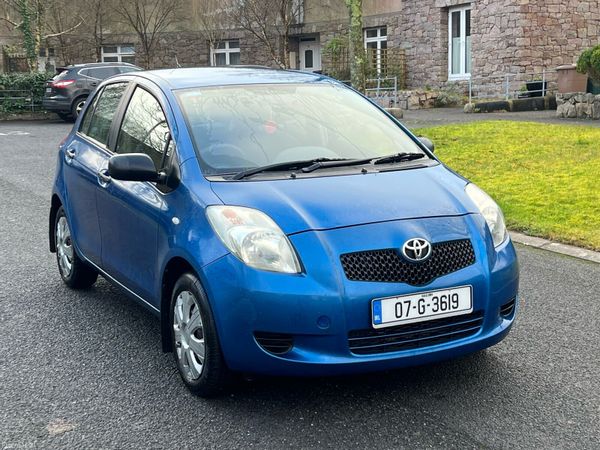 Toyota Yaris Hatchback, Petrol, 2007, Blue