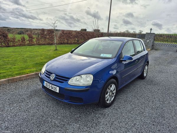 Volkswagen Golf Hatchback, Petrol, 2005, Blue