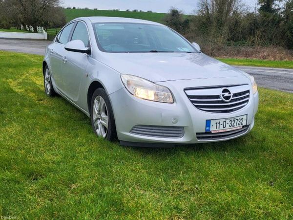 Opel Insignia Hatchback, Diesel, 2011, Silver