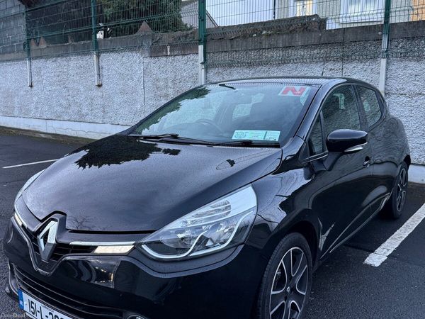 Renault Clio Hatchback, Petrol, 2015, Black