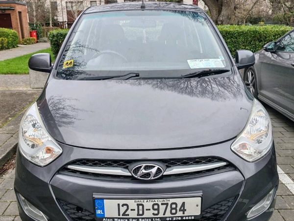 Hyundai i10 Hatchback, Petrol, 2012, Grey