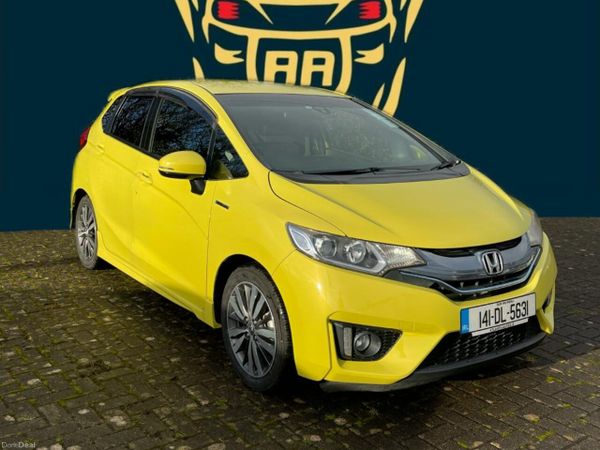Honda Fit Hatchback, Petrol Hybrid, 2014, Yellow