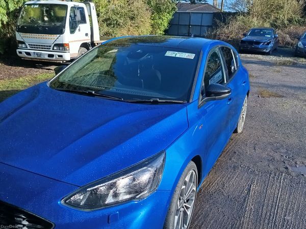 Ford Focus Hatchback, Diesel, 2021, Blue