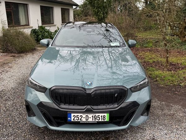 BMW i5 Estate, Electric, 2025, Green
