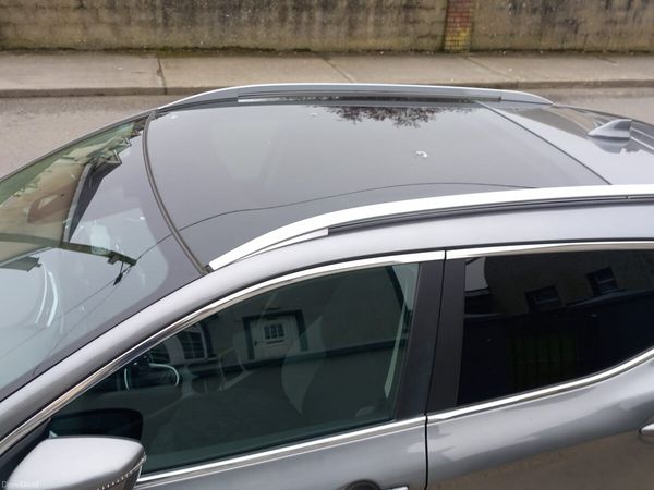 Nissan Qashqai MPV, Petrol, 2018, Grey
