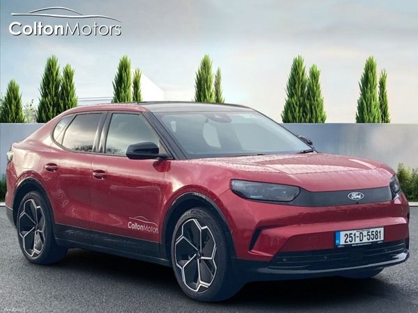 Ford Capri MPV, Electric, 2025, Red