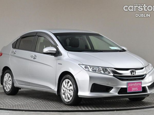Honda Grace Saloon, Petrol Hybrid, 2015, Silver