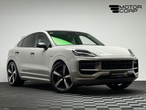 Porsche Cayenne Coupe, Petrol Plug-in Hybrid, 2024, Grey
